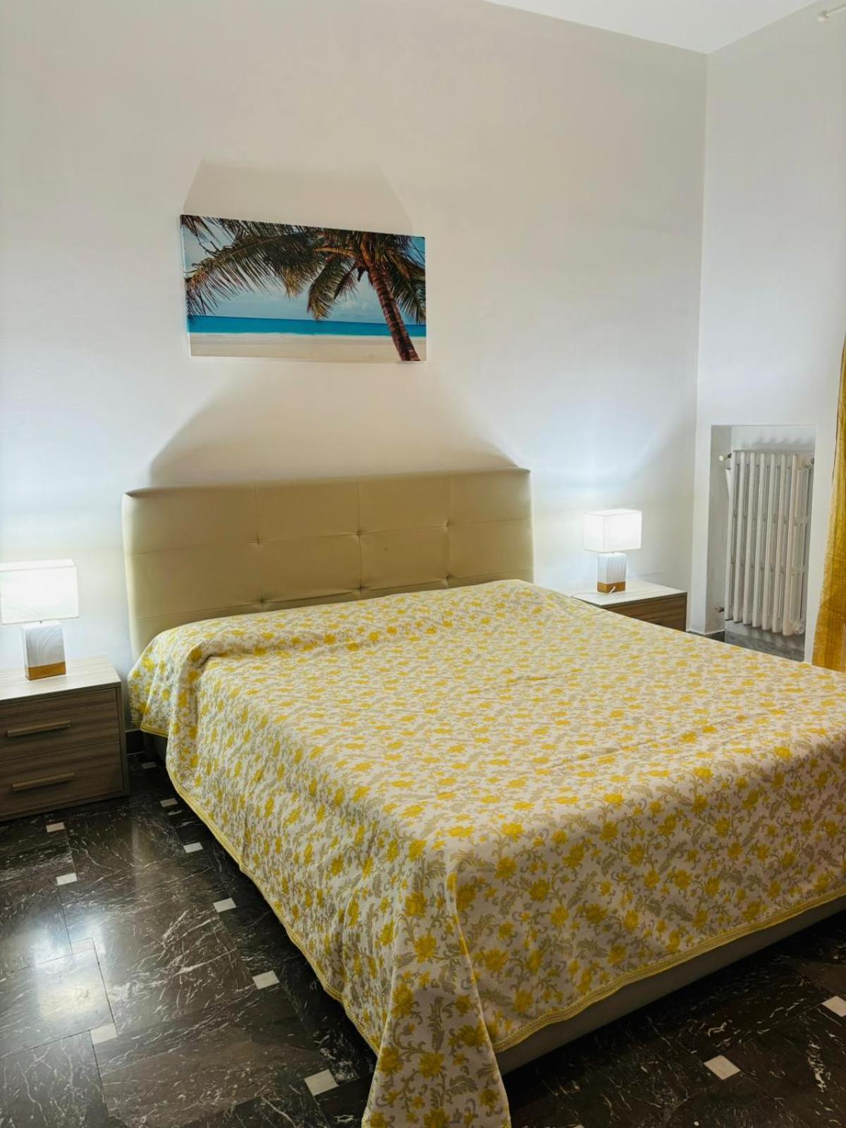 Matthias Central Rooms And Accomodation Bari Eksteriør billede