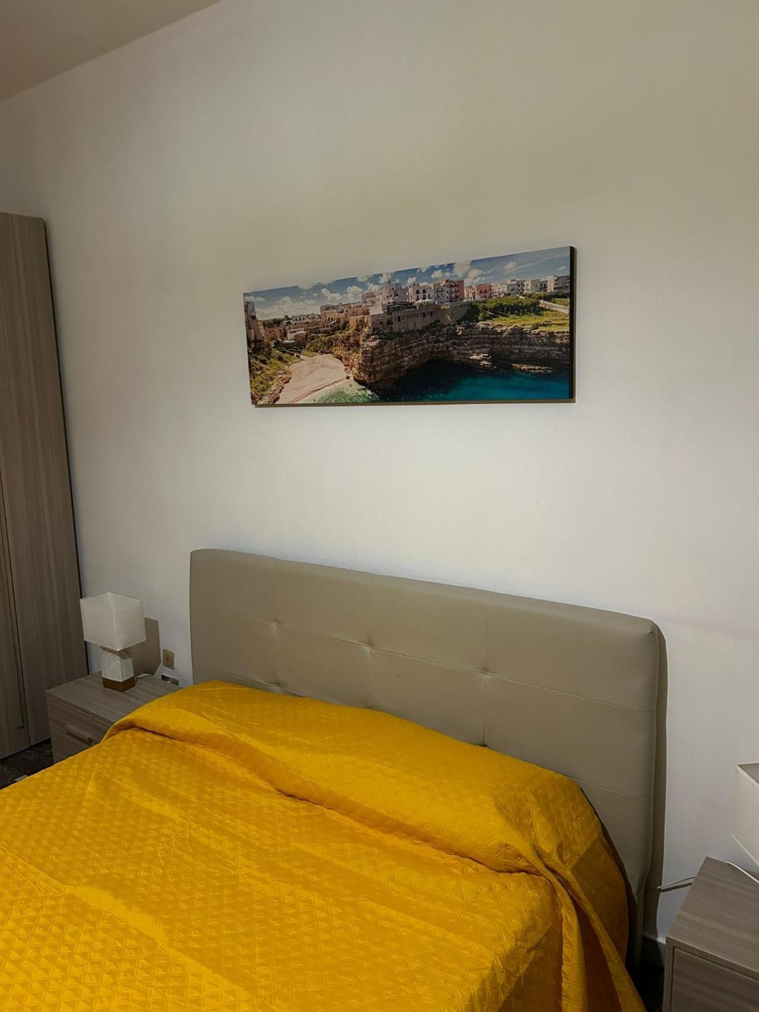 Matthias Central Rooms And Accomodation Bari Eksteriør billede